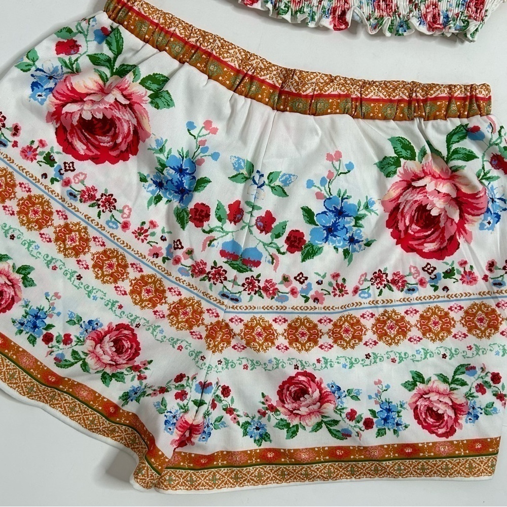 Pink Lily Memorize Floral Print Top and Short Set - Picture 9 of 16